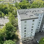 Center Varsó